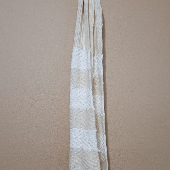 INC scarf knit muffler white cream International Concepts chevron design - Picture 6 of 8